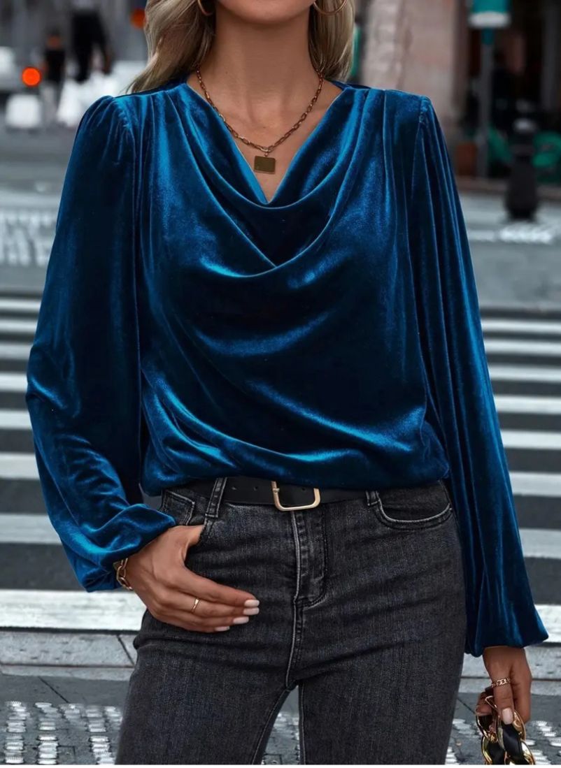 SILVIA - Top lujoso de tercopelo con cuello drapeado