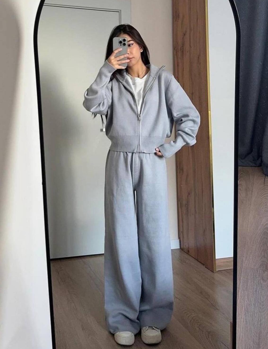 NURIA -  Conjunto de dos piezas con cremallera