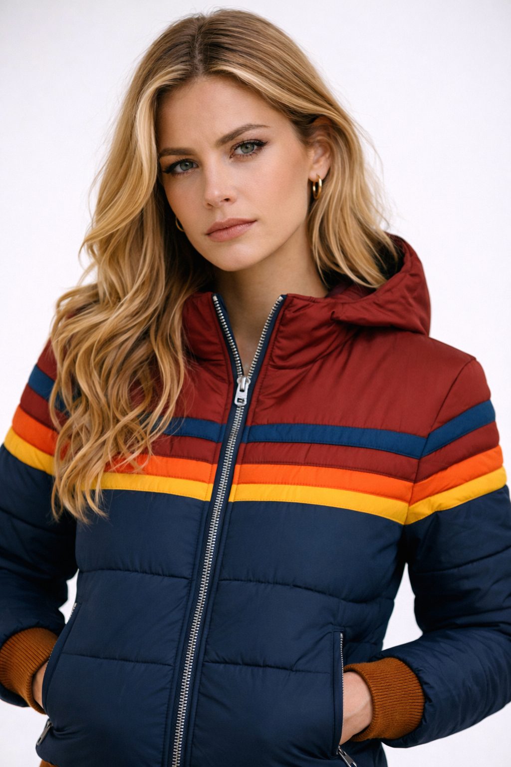 LOLA - Chaqueta cortaviento.