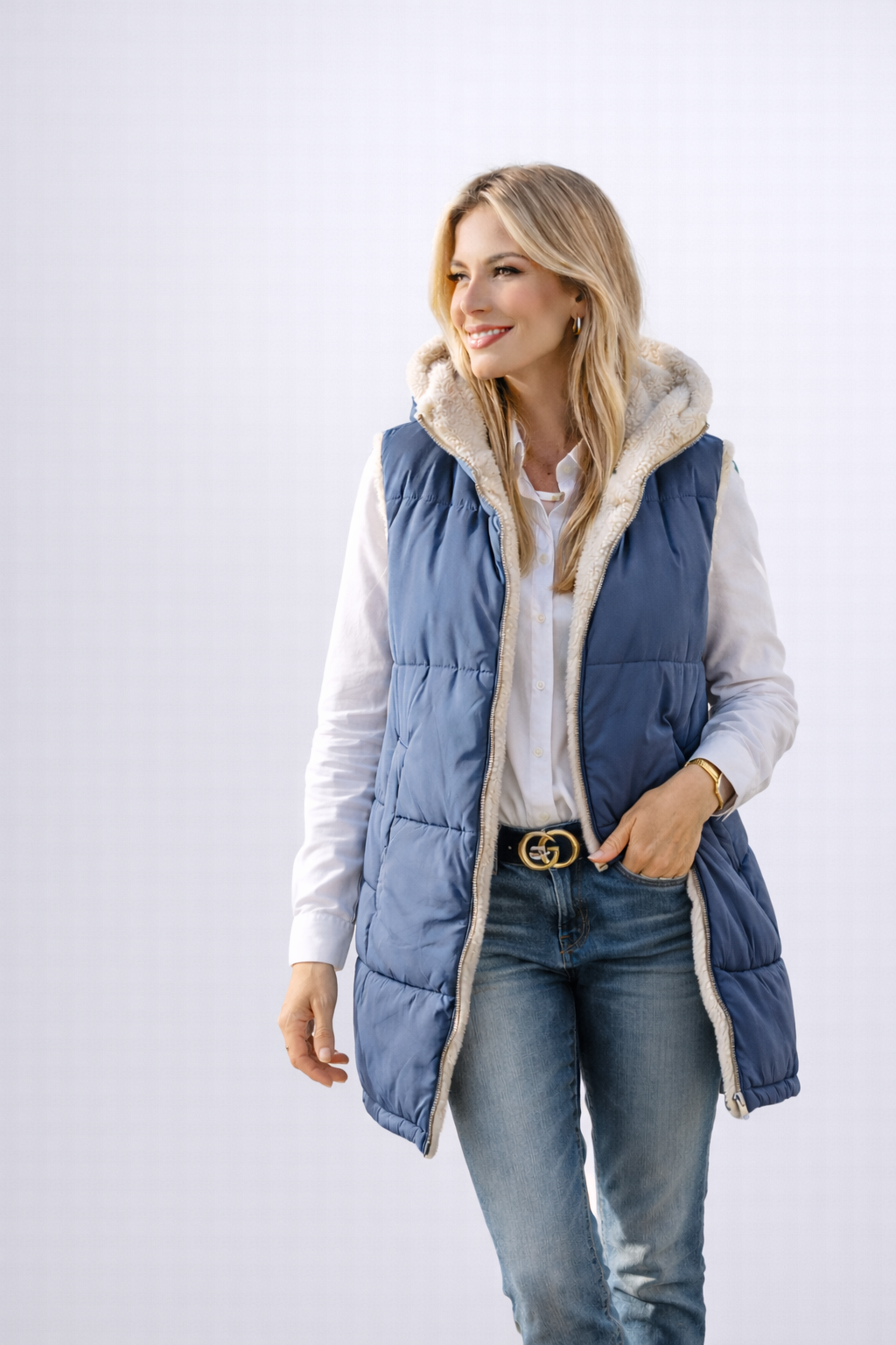 CINTIA – Chaleco reversible con capucha y forro polar