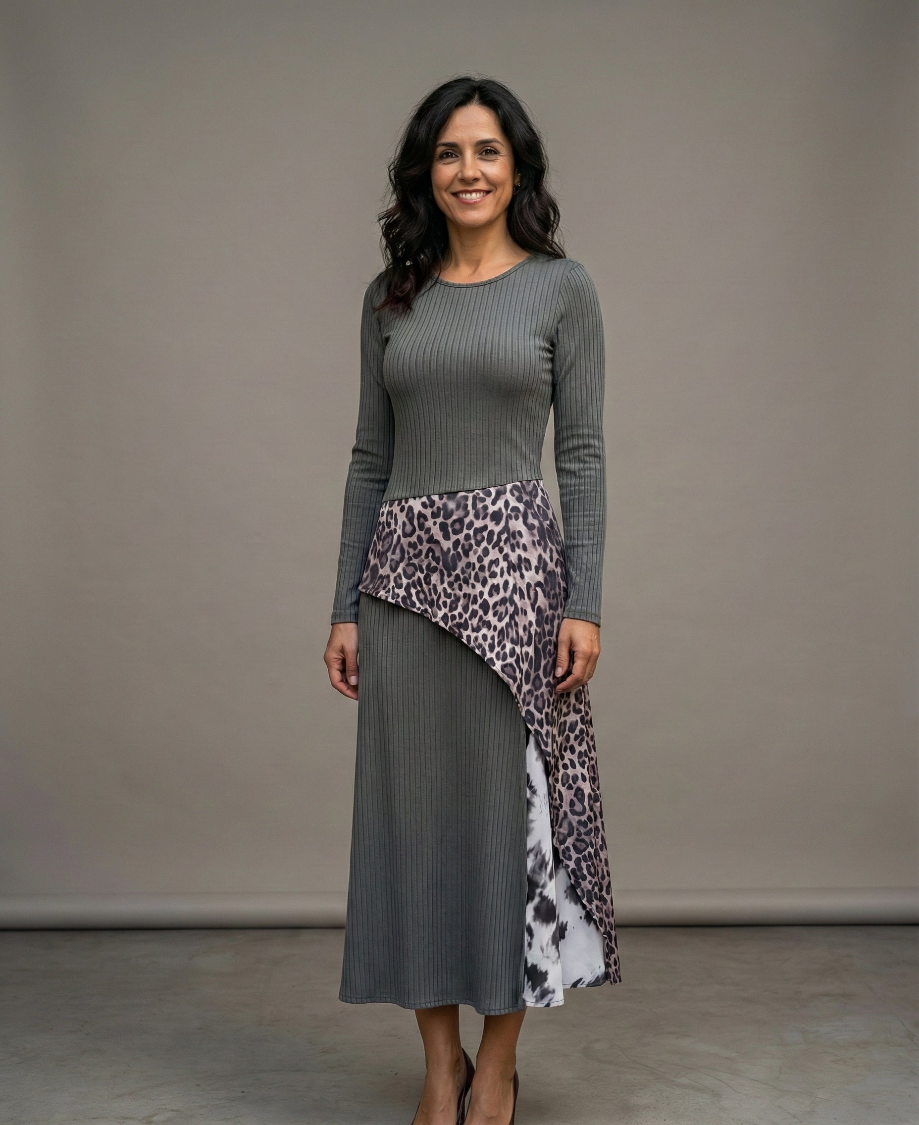 ESTEFANIA™ - Vestido largo con estampado de leopardo