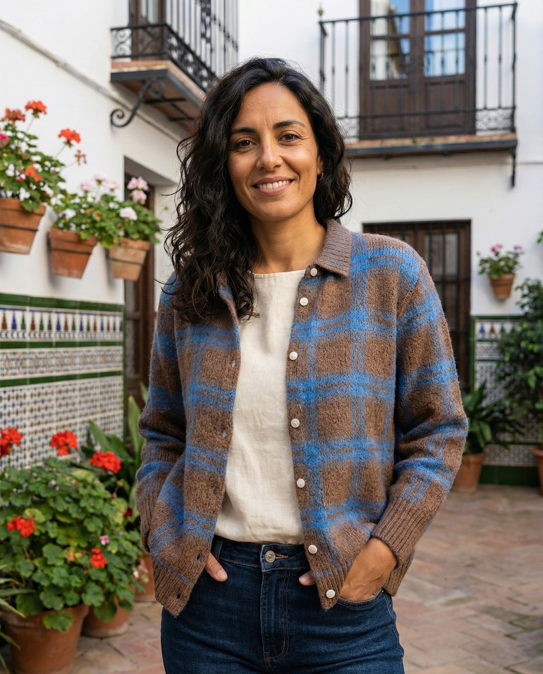 MARTINA - Blusa de cuadros en cálidos tonos otoñales.